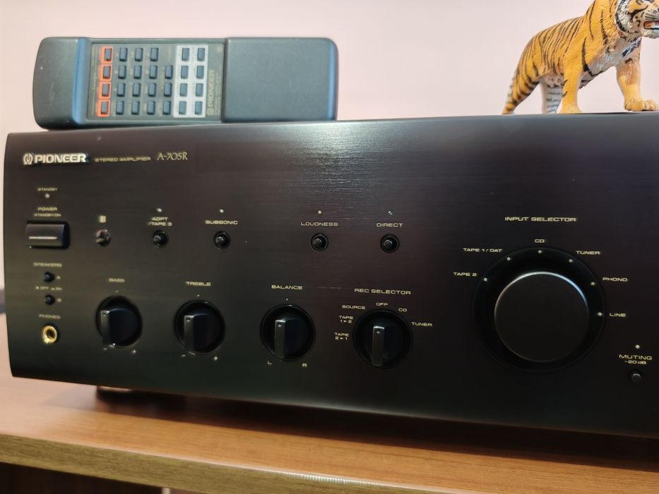 Pioneer A-705R. Amp. de referință. Rar. Cap serie, ca nou. Preț fix !