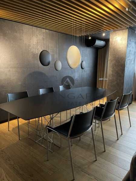 Продава се Тристаен апартамент в Пловдив, Кършияка - 130 кв.м за 1962 €/кв.м - Снимка #2