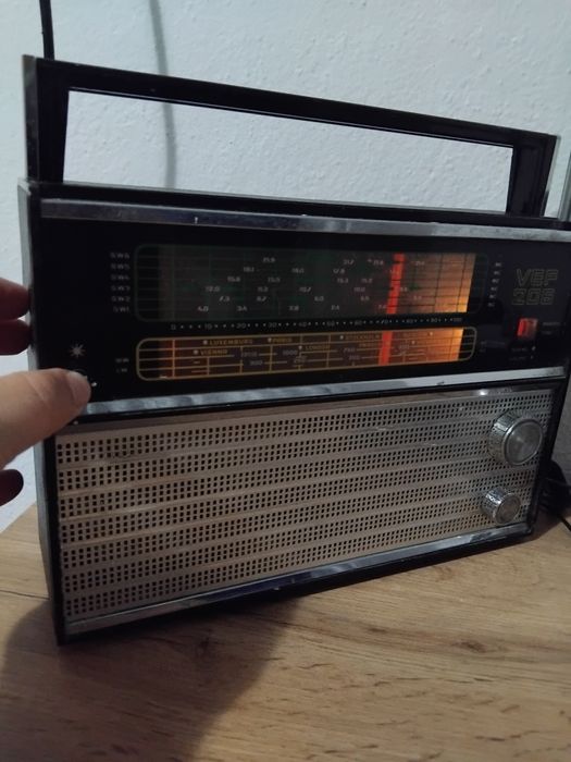 Aparat Radio VEF 206