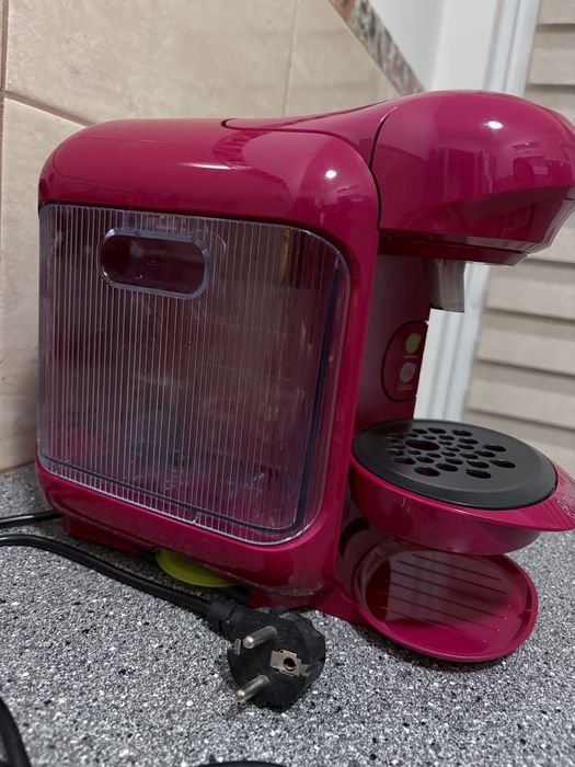 Espressoare Breville și Tassimo