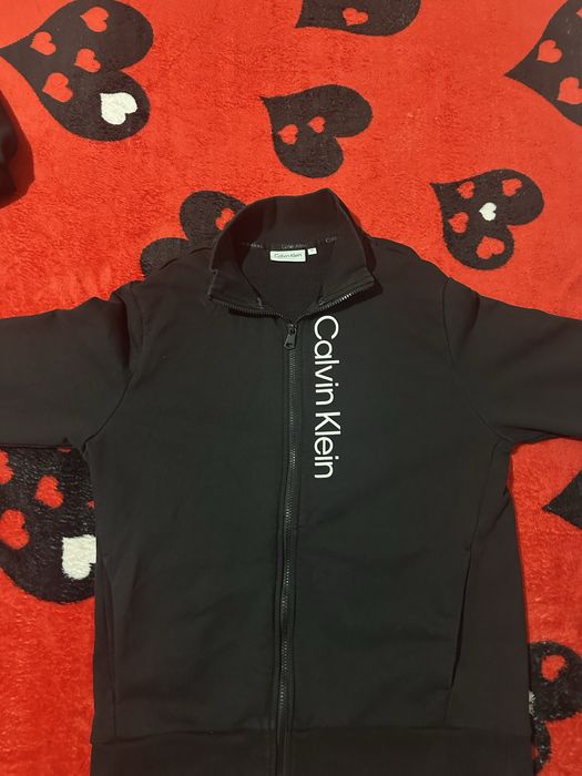 Trening Calvin Klein în stare perfectă