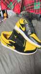 Nike Air Jordan 1 Low Жълт