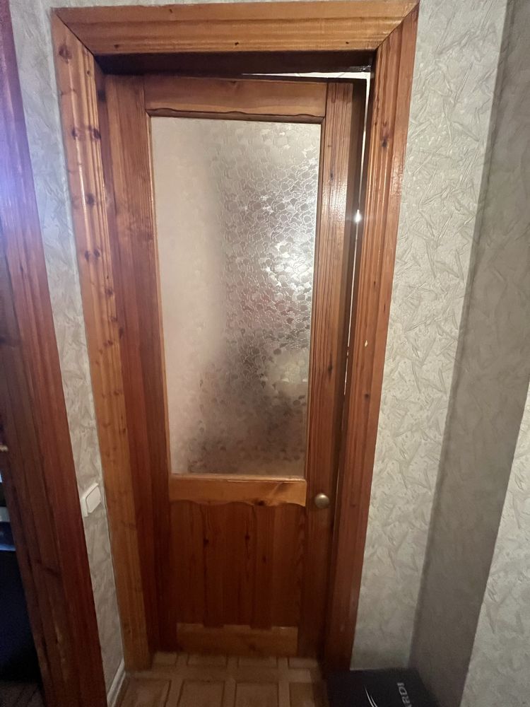 Деревянные двери