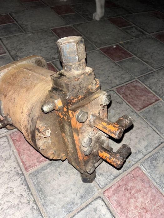 Гидромотор, гидронасос на Клинцы