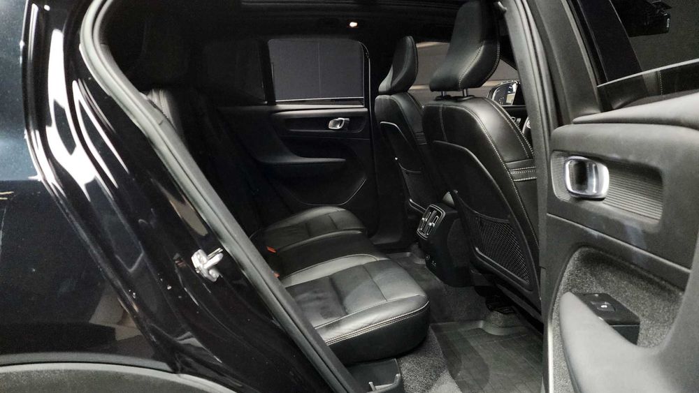 Volvo XC40 Twin   27
