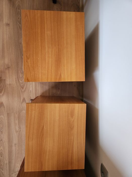 Скрин с 2 нощни шкафчета. ТВ масичка,маса за телевизор и друга техника