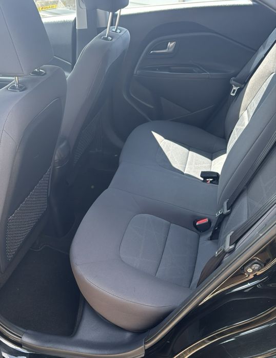 KIA RIO III Hatchback 2013
