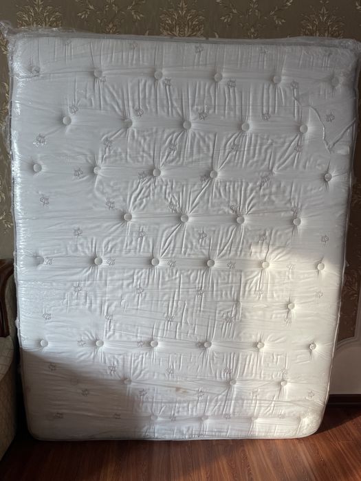 Продам матрасс Corona размем 2*1,6 м
