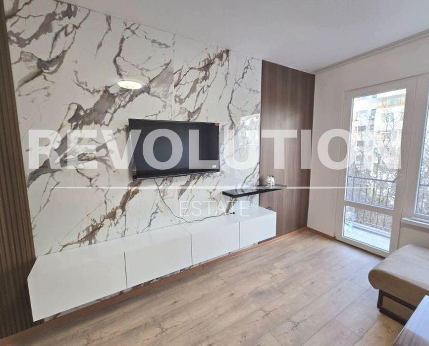 Дава се под наем Двустаен апартамент в Варна, Чайка - 64 кв.м за 750 € - Снимка #1