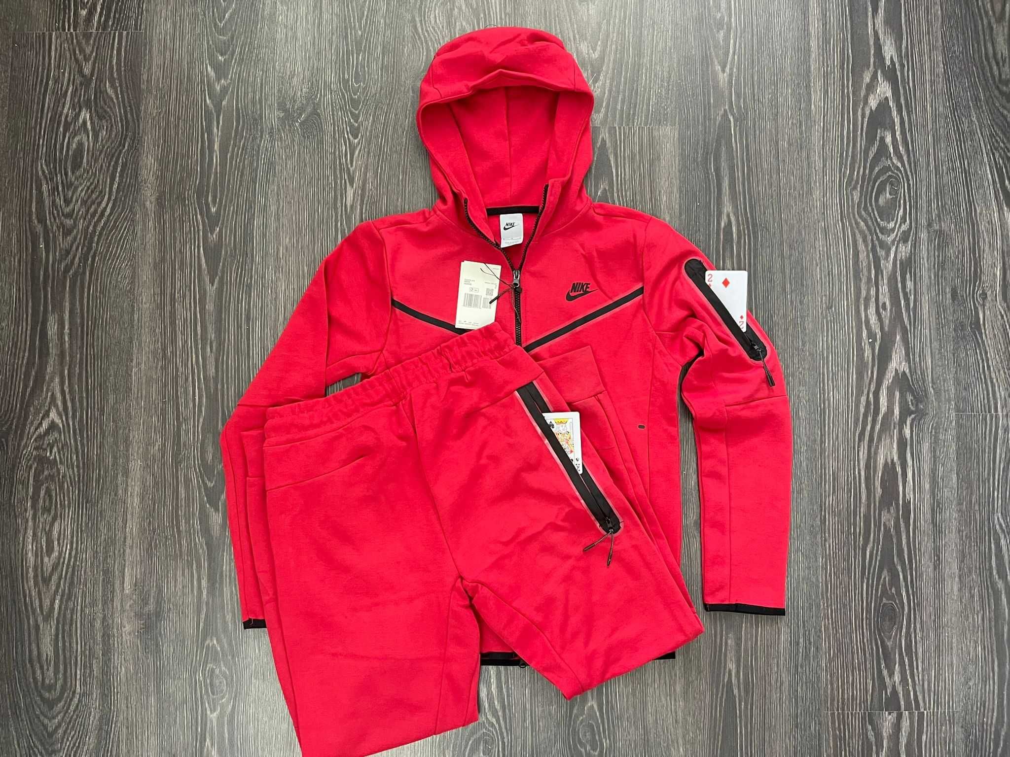 Nike Tech Rosu Red S M L XL XXL (Livrare cu Verificare)