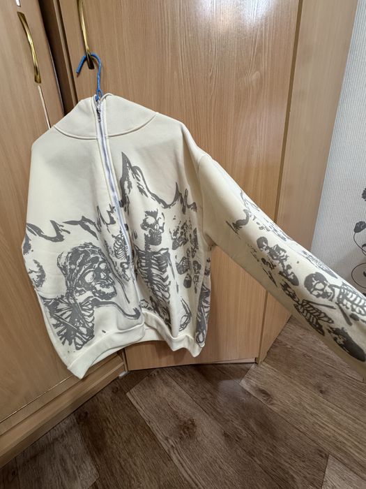 Продам толстовку