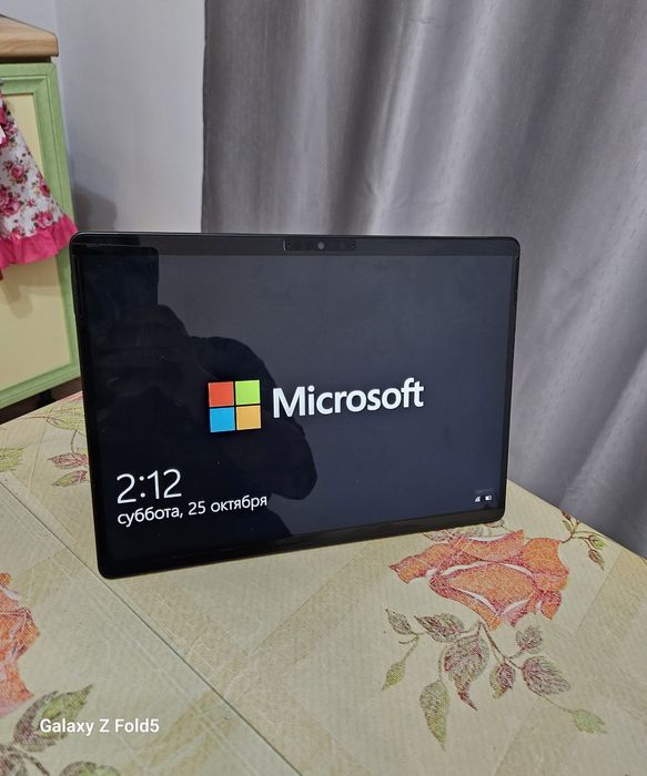Microsoft surface pro 8