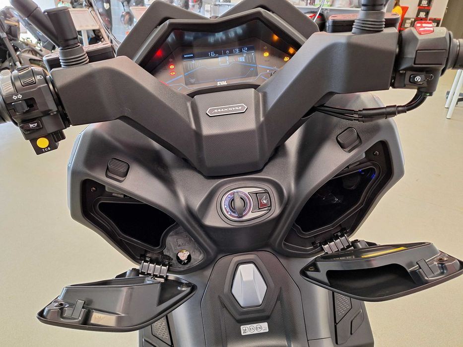 Maxi Scuter SYM Maxsym 400 GT, ABS + TCS, RATE !