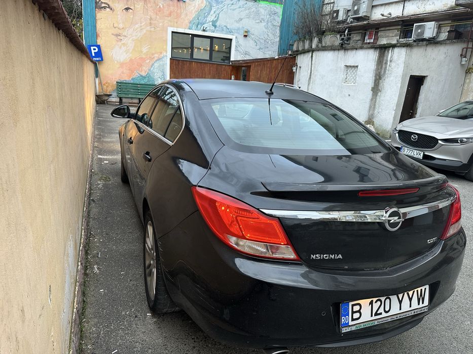 Opel insignia 1.6 diesel acte la zi fiscal pe loc stare buna