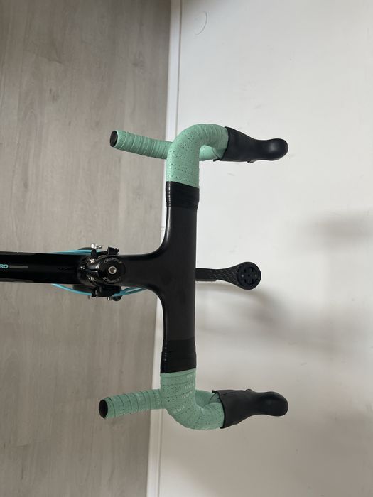 Cursiera Bianchi Via Nirone 7 Dura Ace/Ultegra ( Inclus Powermeter )