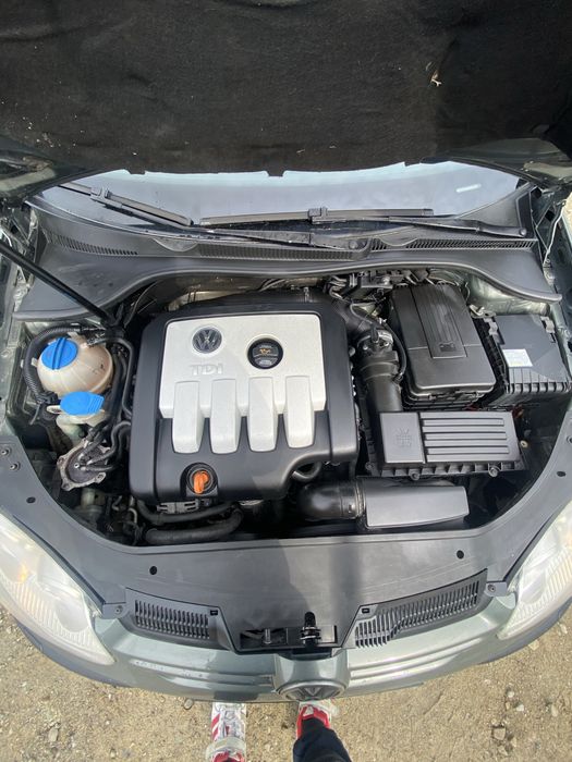 VAND sau schimb VW GOLF 5 V 2.0 TDI BKD