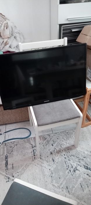 ПродамLEDТелевизор САМСУНГ