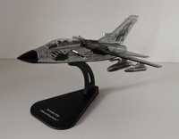 Macheta avion Tornado IDS Black Panters Italia - Italieri 1/100