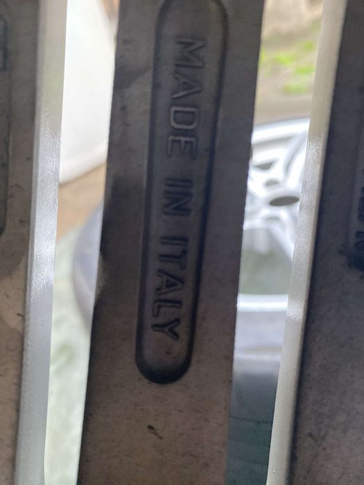 Vând set 4 jante aliaj audi