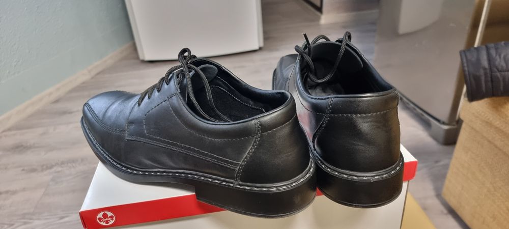 Обувки Reiker естествена кожа номер 44 и 45