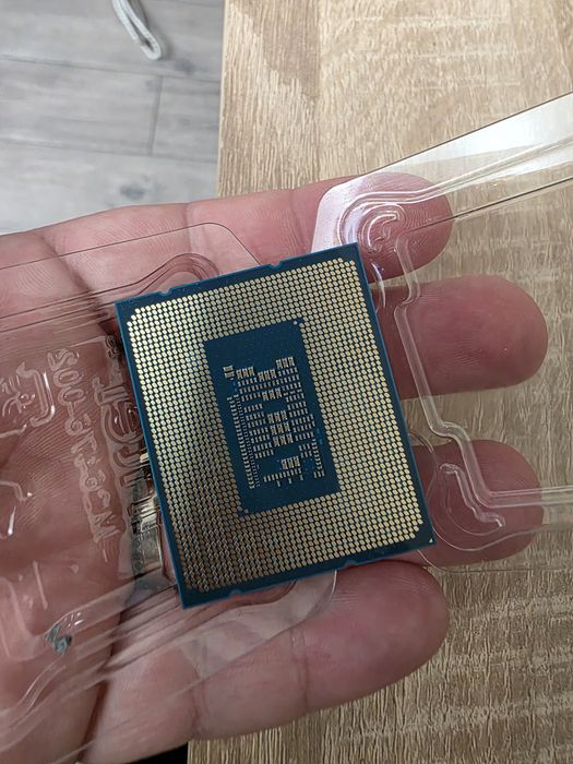 Procesor Intel 12400f