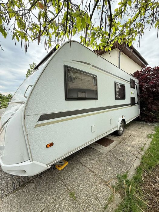 Weinsberg W51 Weinsberg CaraOne 550 QDK – Rulotă spațioasă pentru familie 7 locuri
