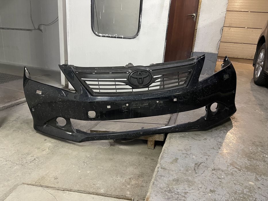 Б/У бампер на камри 50 европа.