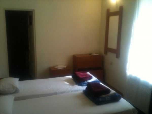 Cazare Pensiune Căciulata Călimănesti cu Piscină cu Apă Termală