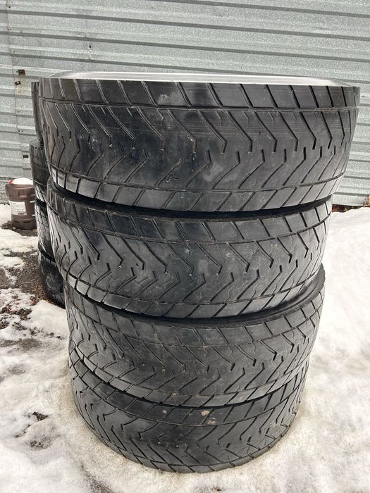 Автошины GOOD YEAR б/у 315/70/22.5 ведущие 4 шт