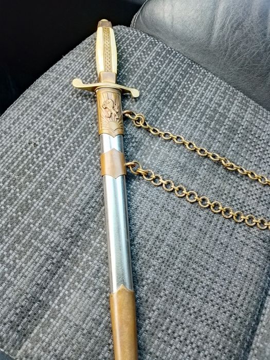 Офицерски кортик