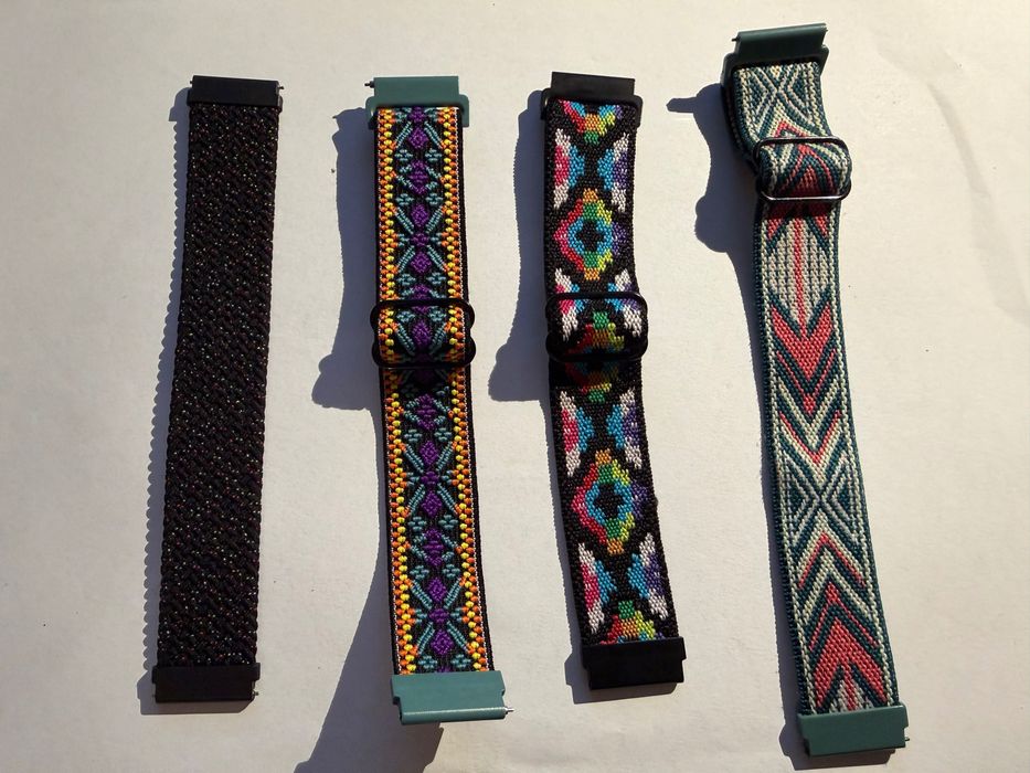 Часовник Garmin Venu 2 + 4 каишки подарък