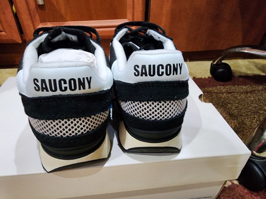 Adidași  Saucony originali