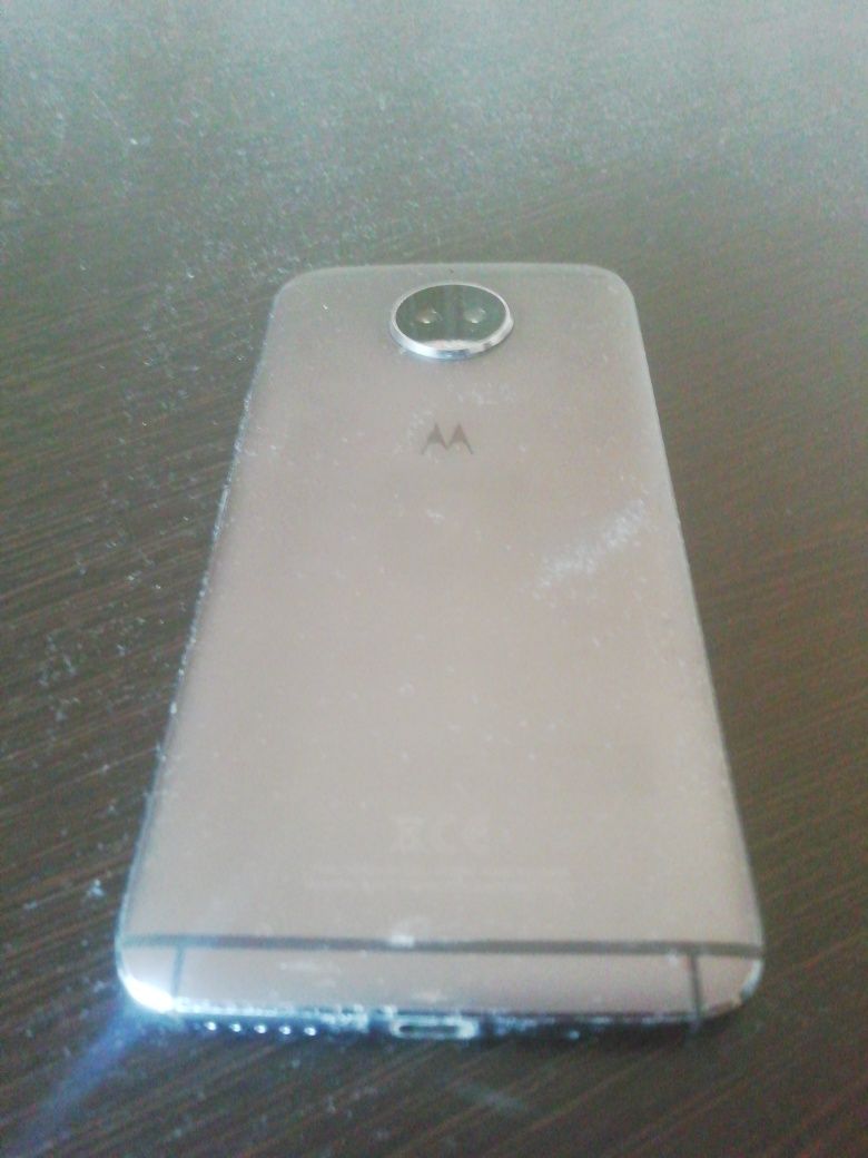 Продам Motorola g4