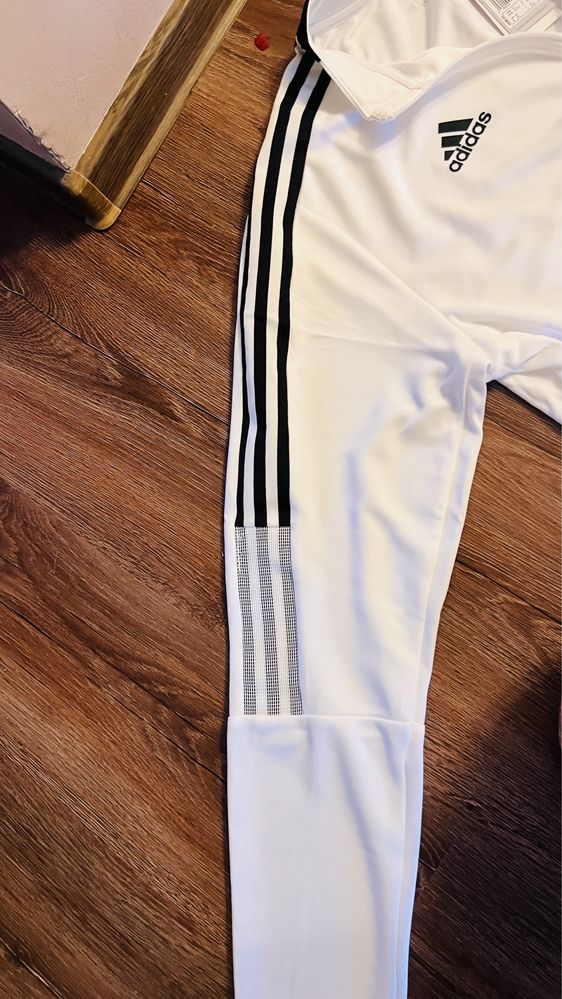 Bluză adidas Tiro 21