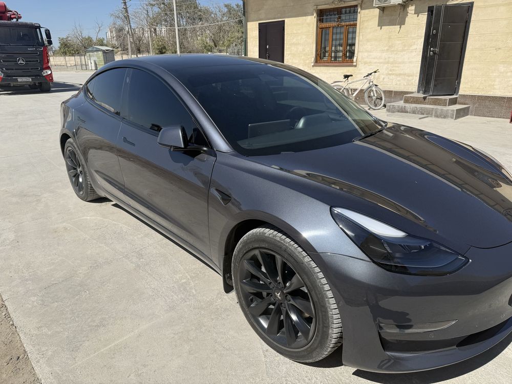 Продается Tesla m 3 dual motor