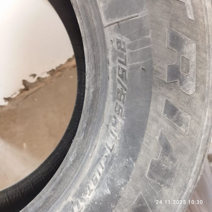 Комплект зимних шин