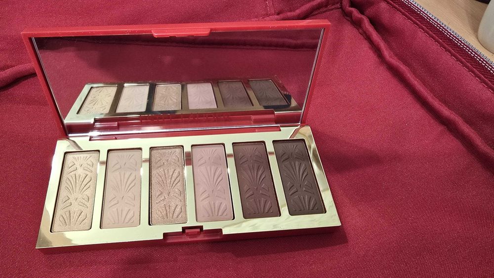 Палетка теней лимитированная Estee lauder