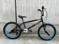 Vand BMX im stare foarte buna