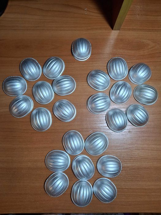 Формочки "Орешки" для выпечки. 2 вида. Производство СССР