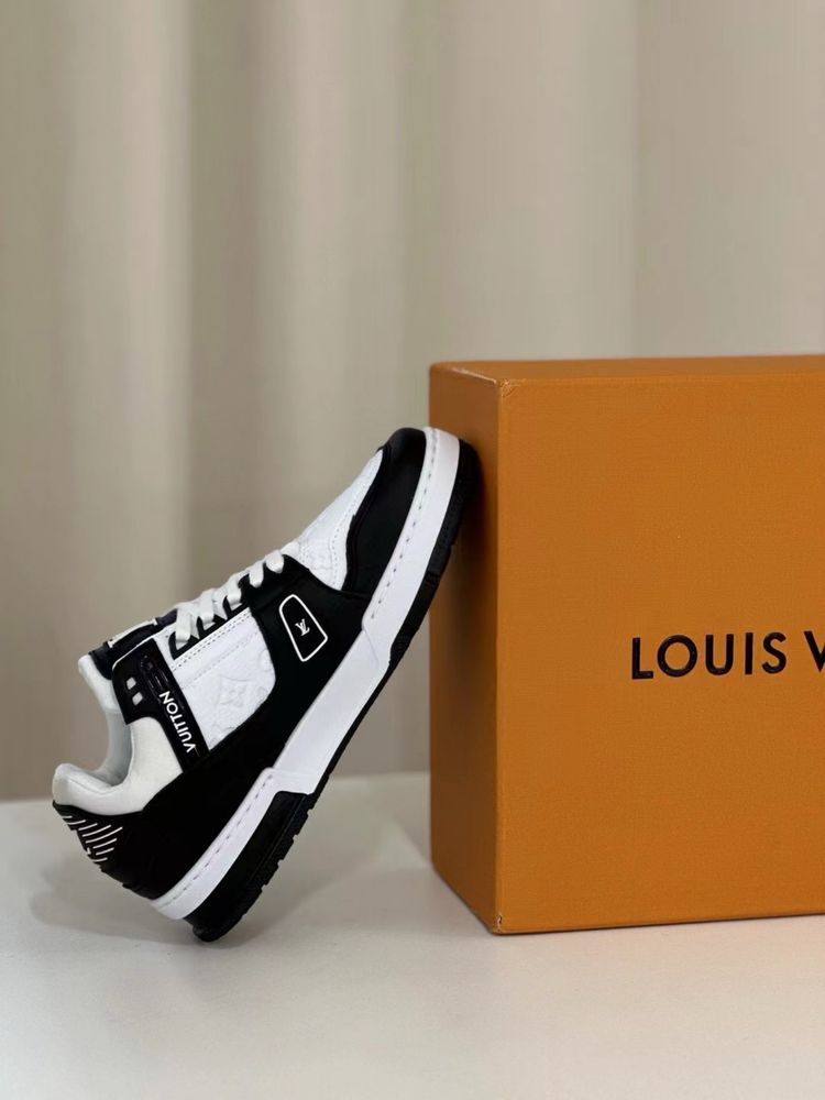 Adidasi Louis Vuitton Premium Trainers