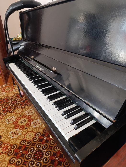 Пианино ," Ласточка"