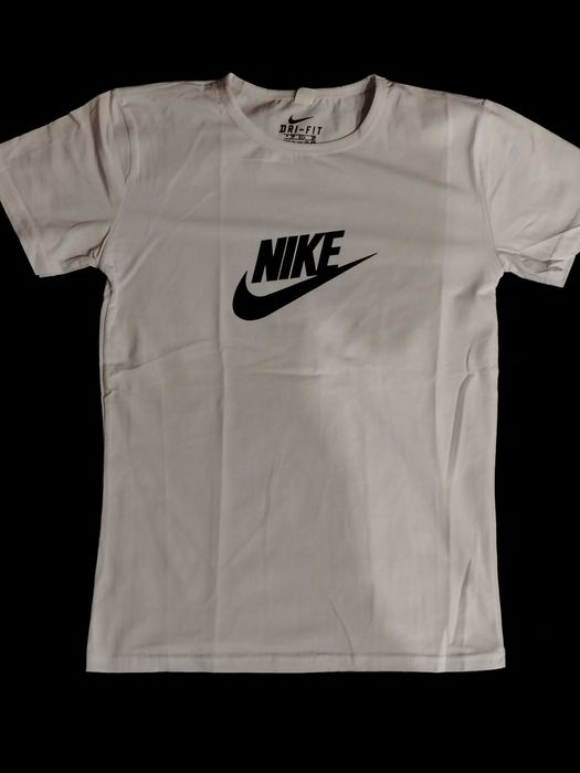 Tricouri Dama diferite branduri