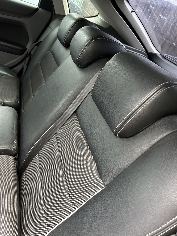 Interior semi piele ford focus 2 facelift