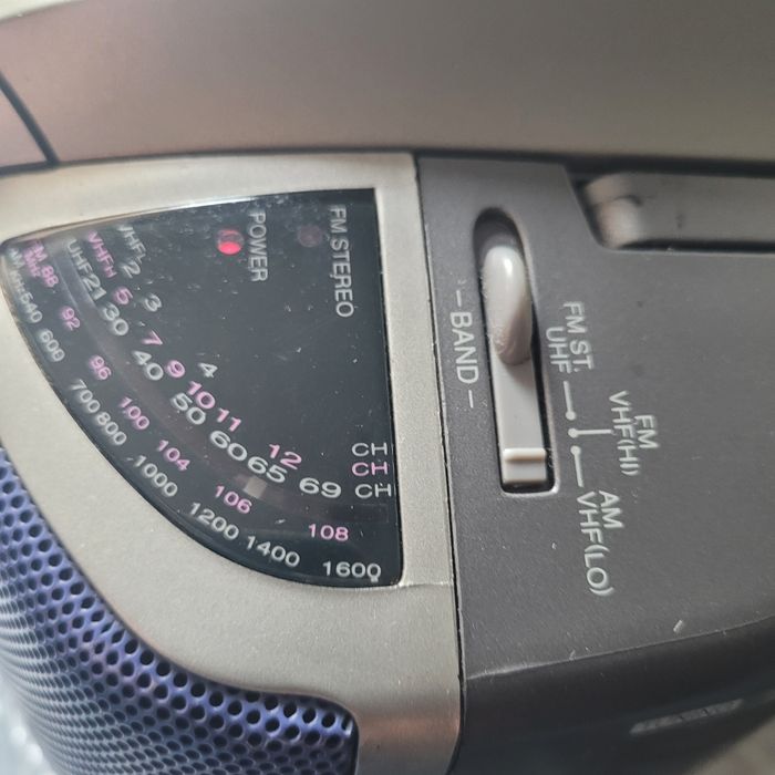 Ретро тв и аудио система.