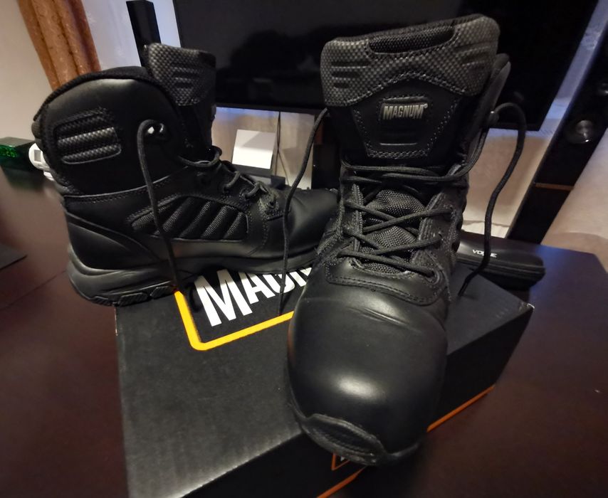 Bocanci tactici MAGNUM