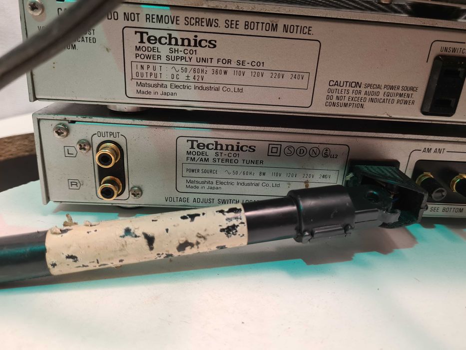 Linie Technics SU-C 01 SE-C 01 SH-C 01 ST-C 01 JAPAN