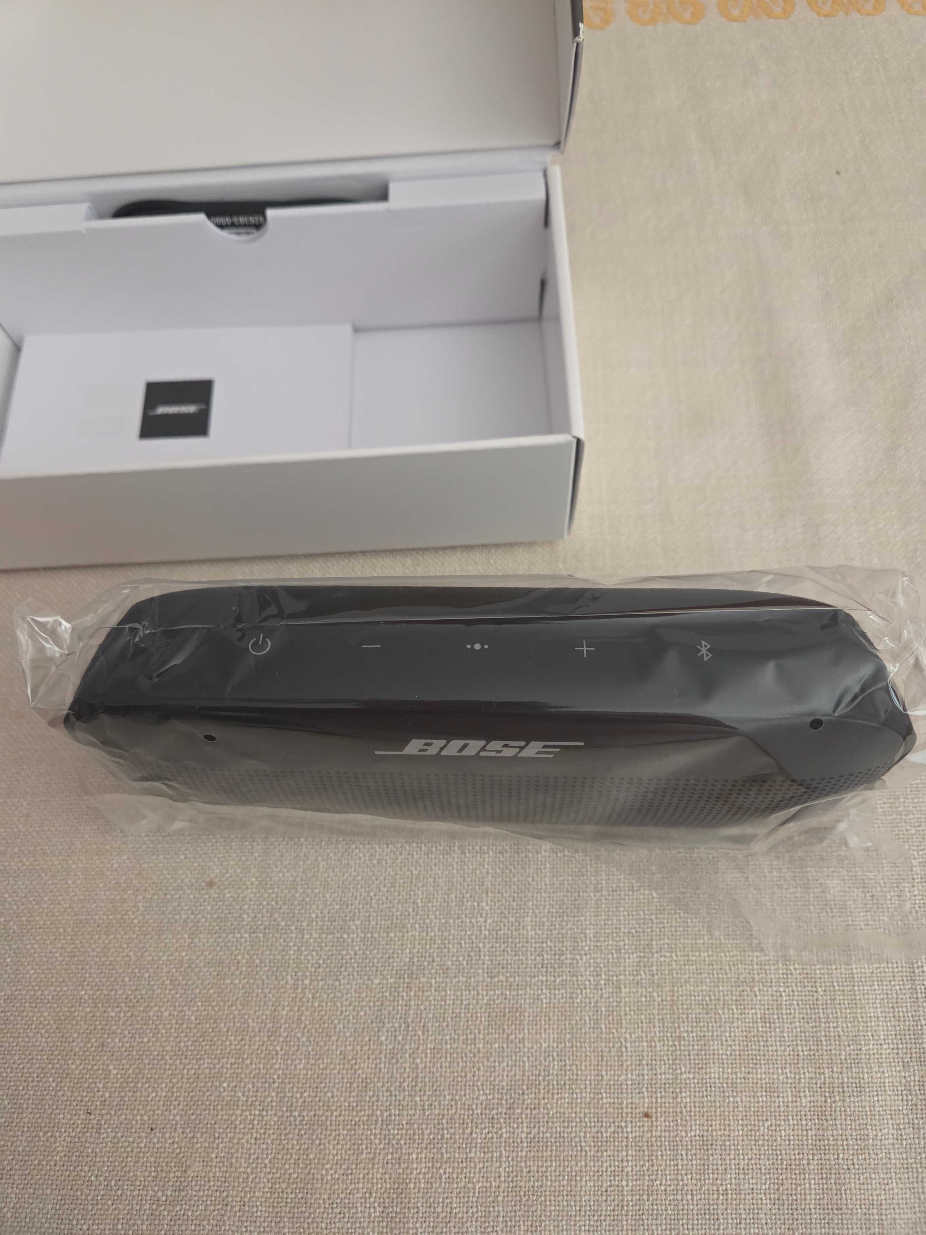 BOSE  soundLink  flex