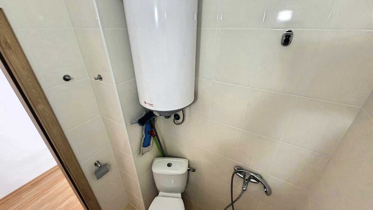 Продава се Тристаен апартамент в к.к. Слънчев бряг - 56 кв.м за 768 €/кв.м - Снимка #8