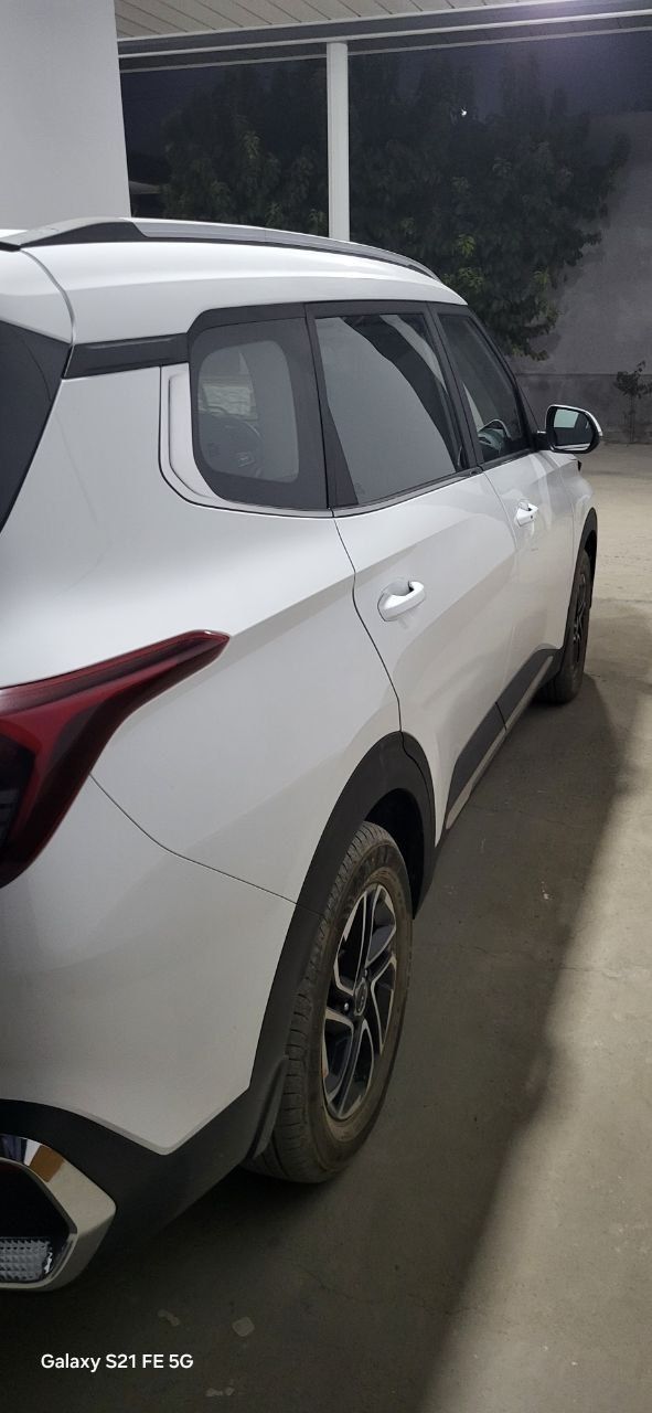 KIA Carens 7D premium full  pozitsiya  New  model  yangi  moshin