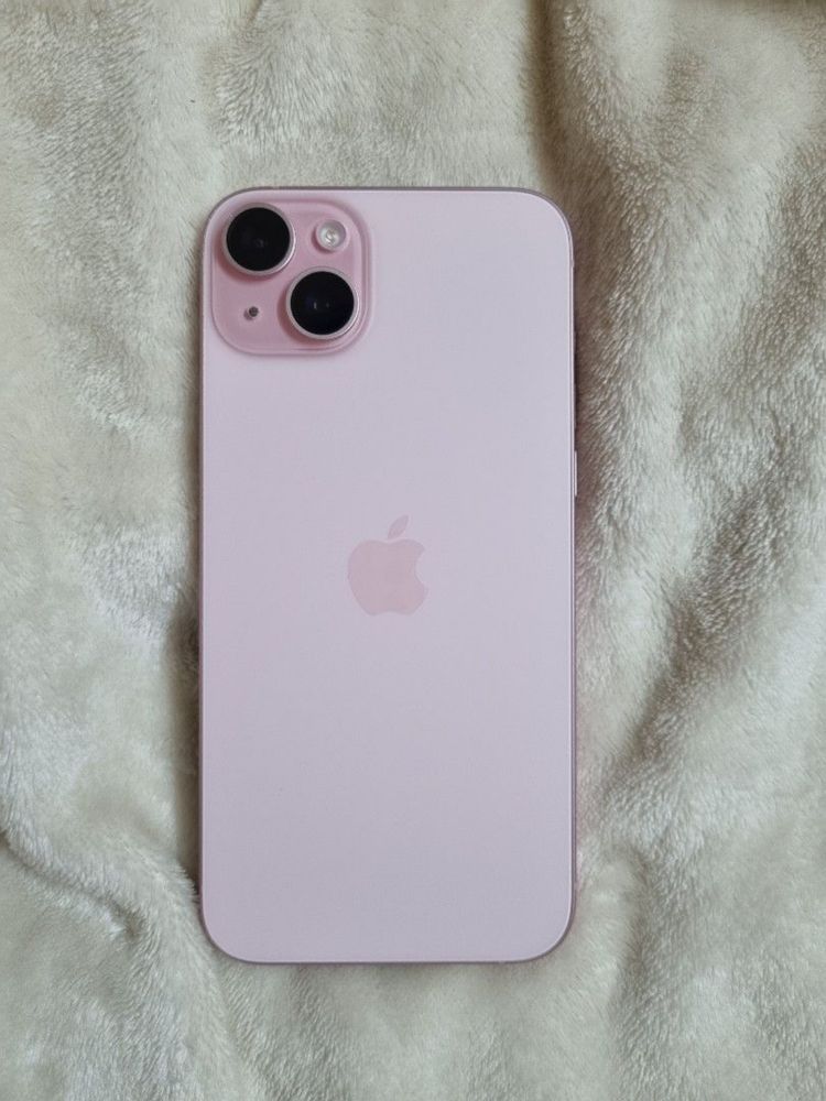Продавам iPhone 15 plus pink / розов 256GB